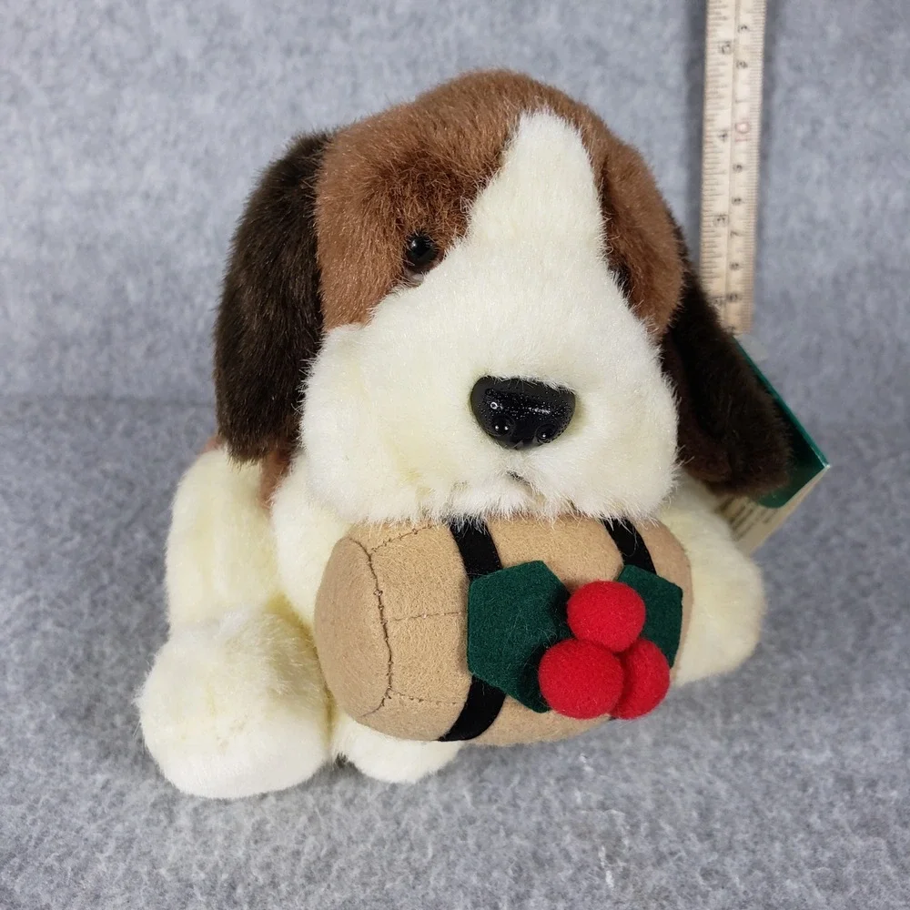 VTG Russ Duke Plush Dog Christmas Gift Holly Berries Red‎ Bow New With Tags